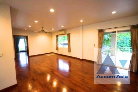 18  5 br House for rent and sale in Pattanakarn ,Bangkok BTS On Nut at Panya Pattanakarn Village AA27405