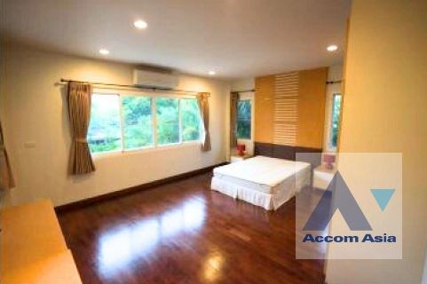 7  5 br House for rent and sale in Pattanakarn ,Bangkok BTS On Nut at Panya Pattanakarn Village AA27405