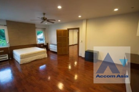 16  5 br House for rent and sale in Pattanakarn ,Bangkok BTS On Nut at Panya Pattanakarn Village AA27405