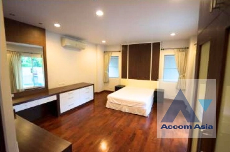 11  5 br House for rent and sale in Pattanakarn ,Bangkok BTS On Nut at Panya Pattanakarn Village AA27405