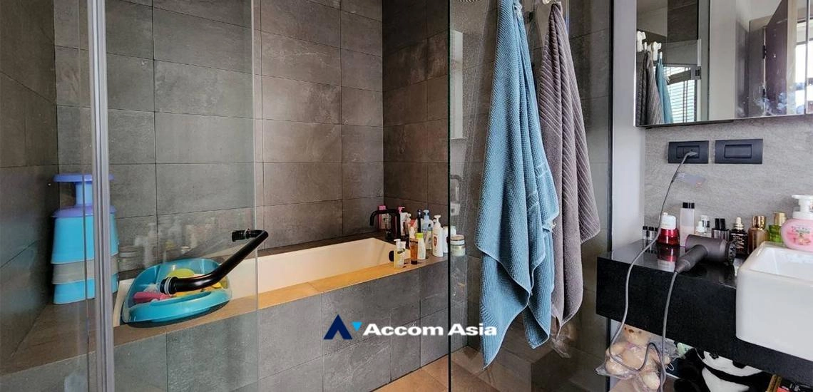 11  2 br Condominium for rent and sale in Sukhumvit ,Bangkok MRT Phetchaburi at The Lofts Asoke AA27408