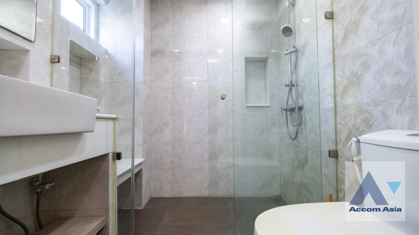 21  4 br Townhouse for rent and sale in Sukhumvit ,Bangkok BTS Phrom Phong at A Unique Living Place AA27410