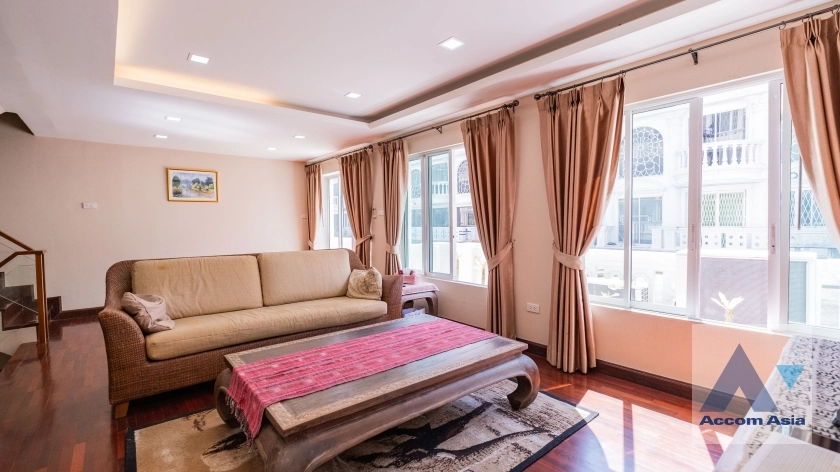 14  4 br Townhouse for rent and sale in Sukhumvit ,Bangkok BTS Phrom Phong at A Unique Living Place AA27410
