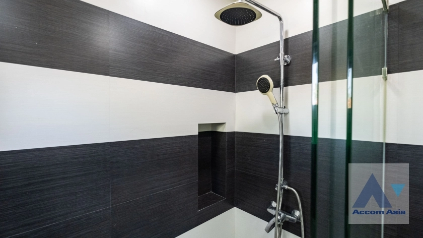 26  4 br Townhouse for rent and sale in Sukhumvit ,Bangkok BTS Phrom Phong at A Unique Living Place AA27410