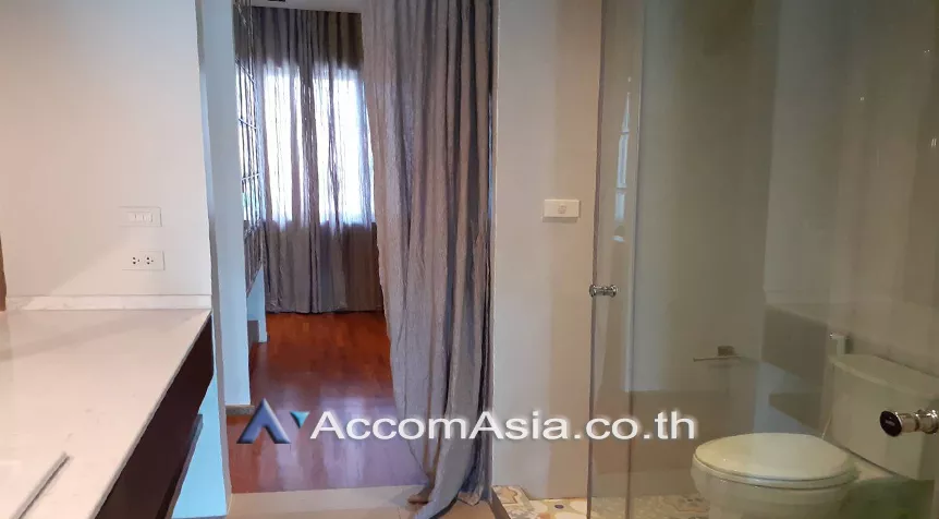10  3 br Townhouse For Rent in Phaholyothin ,Bangkok BTS Ari AA27419