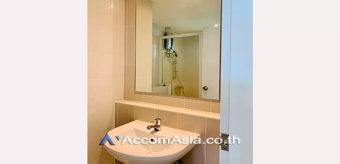 12  1 br Condominium For Sale in Sukhumvit ,Bangkok BTS Phra khanong at Condo One Sukhumvit 67 AA27424