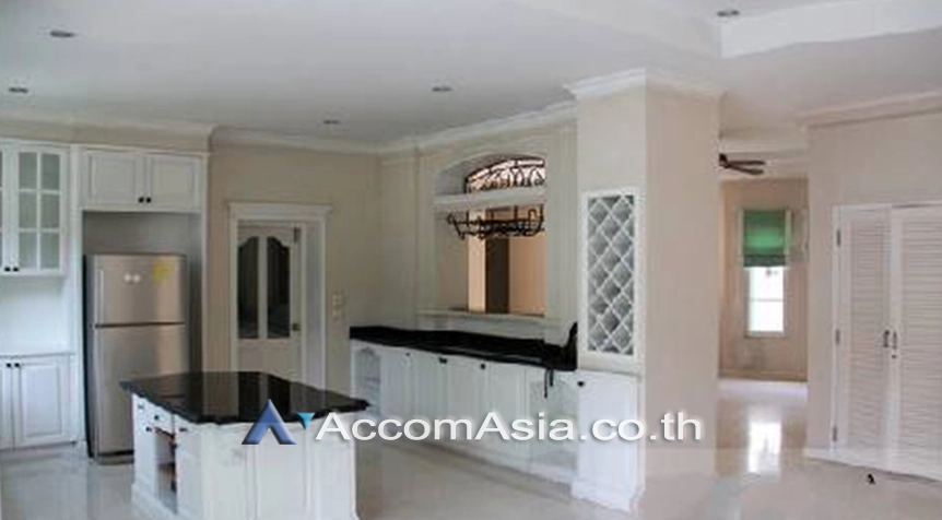  1  5 br House For Rent in Bangna ,Bangkok  at Nantawan Village Srinakarin AA27428