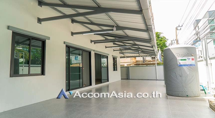 14  6 br House For Rent in Sukhumvit ,Bangkok BTS Ploenchit AA27437