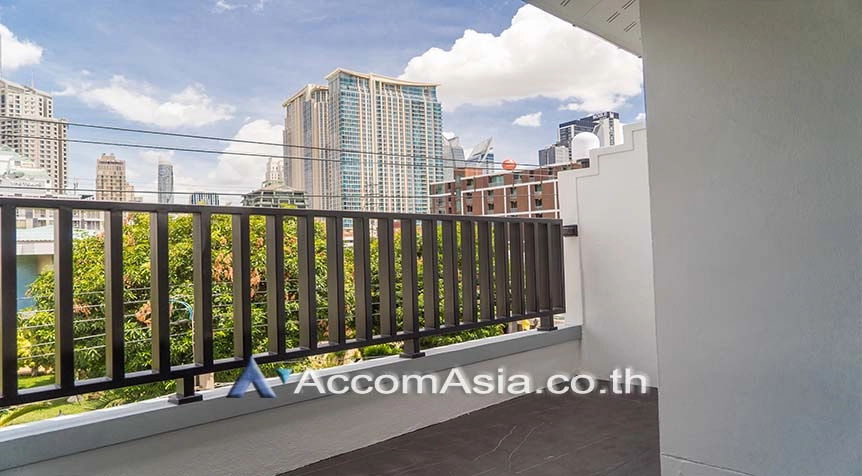 21  6 br House For Rent in Sukhumvit ,Bangkok BTS Ploenchit AA27437