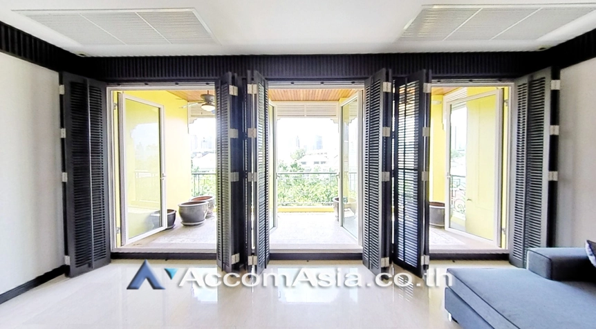  3 Bedrooms  Condominium For Rent & Sale in Sathorn, Bangkok  near MRT Lumphini (AA27443)