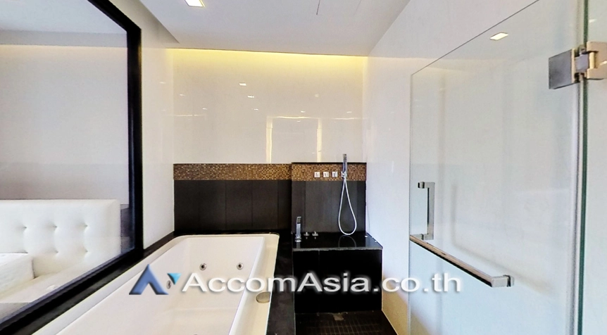 10  2 br Condominium For Rent in Ratchadaphisek ,Bangkok MRT Rama 9 - MRT Thailand Cultural Center at Ivy Ampio AA27454