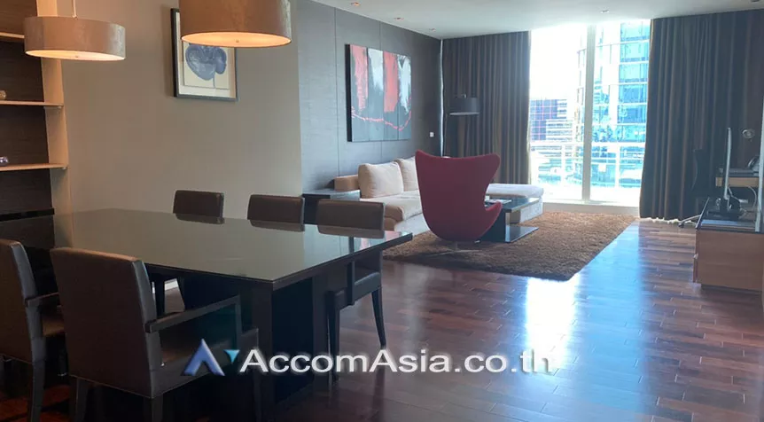 unit 3 Bedrooms  Apartment For Rent & Sale in Sukhumvit, Bangkok  near BTS Thong Lo (AA27463)