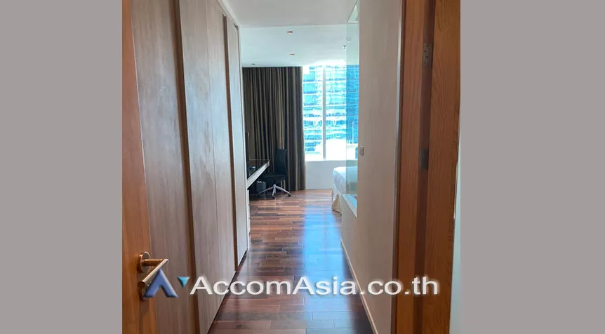 unit 3 Bedrooms  Apartment For Rent & Sale in Sukhumvit, Bangkok  near BTS Thong Lo (AA27463)