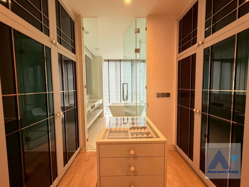 7  2 br Condominium For Rent in Sukhumvit ,Bangkok BTS Phrom Phong at Vittorio Sukhumvit 39 AA27474