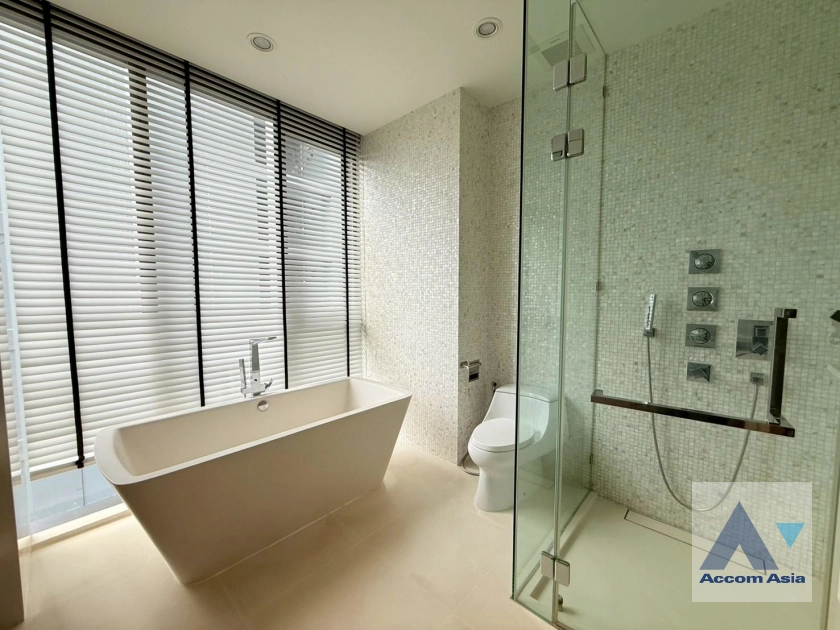 10  2 br Condominium For Rent in Sukhumvit ,Bangkok BTS Phrom Phong at Vittorio Sukhumvit 39 AA27474