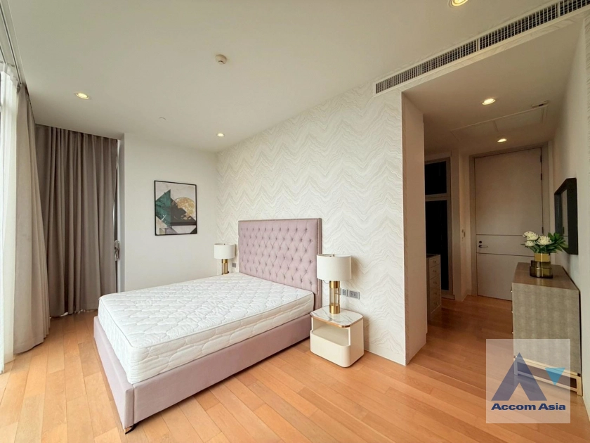 13  2 br Condominium For Rent in Sukhumvit ,Bangkok BTS Phrom Phong at Vittorio Sukhumvit 39 AA27474