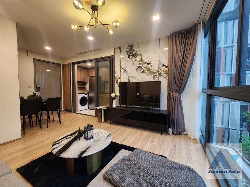 unit 2 Bedrooms  Condominium For Rent in Sukhumvit, Bangkok  near BTS Ekkamai (AA27489)