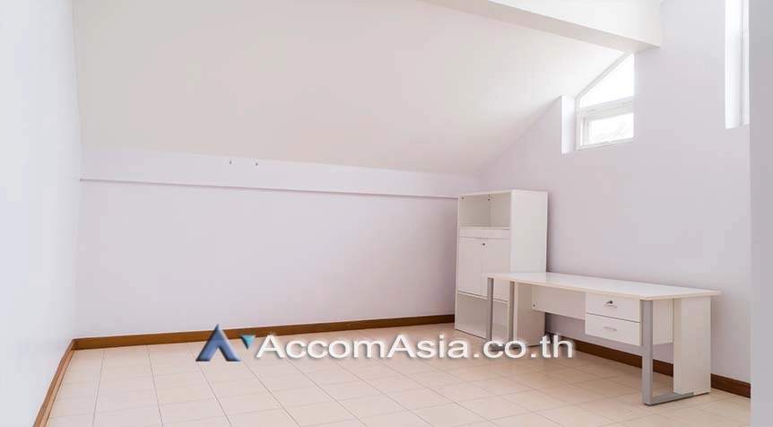 11  4 br House for rent and sale in Sukhumvit ,Bangkok BTS Ekkamai at Greenery Living Place AA27491