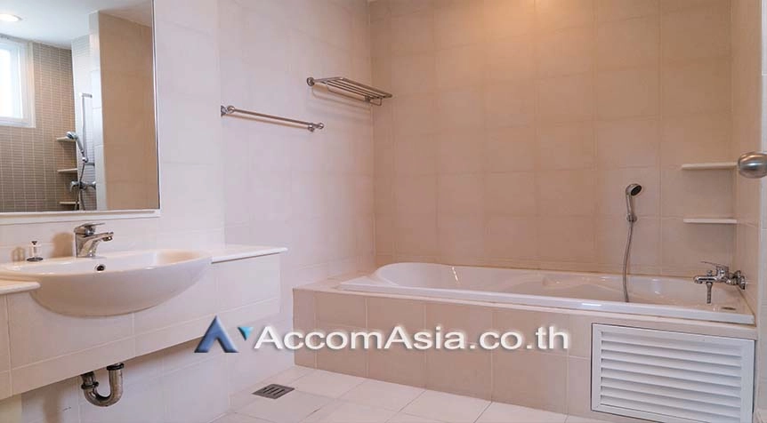 12  4 br House for rent and sale in Sukhumvit ,Bangkok BTS Ekkamai at Greenery Living Place AA27492