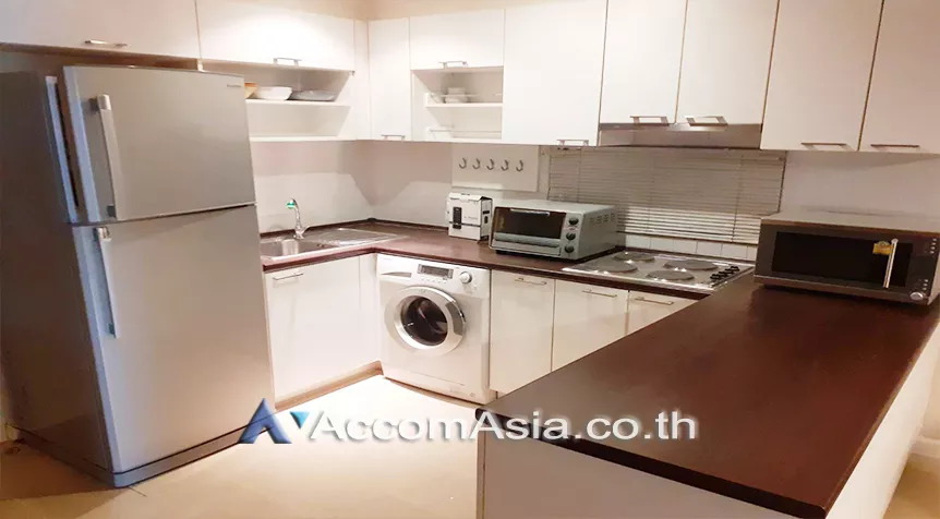  2 Bedrooms  Condominium For Rent in Sathorn, Bangkok  near MRT Khlong Toei (AA27494)