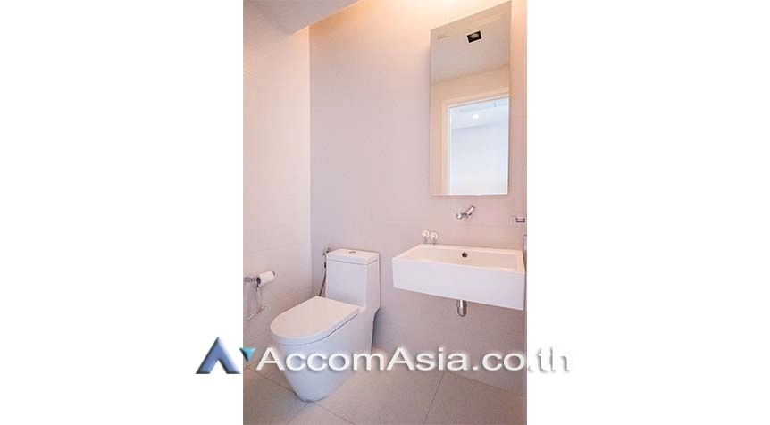 10  2 br Condominium for rent and sale in Sukhumvit ,Bangkok BTS Asok at The Room Sukhumvit 21 AA27496
