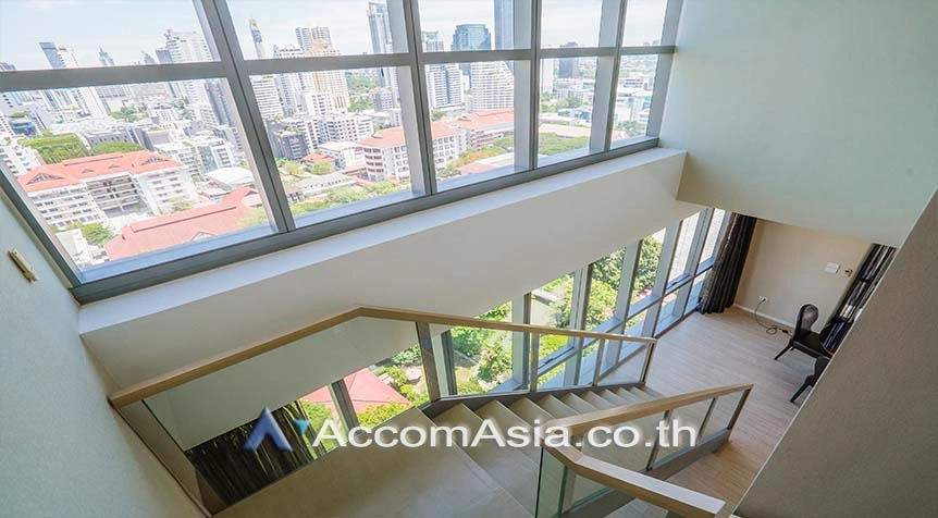 4  2 br Condominium for rent and sale in Sukhumvit ,Bangkok BTS Asok at The Room Sukhumvit 21 AA27496