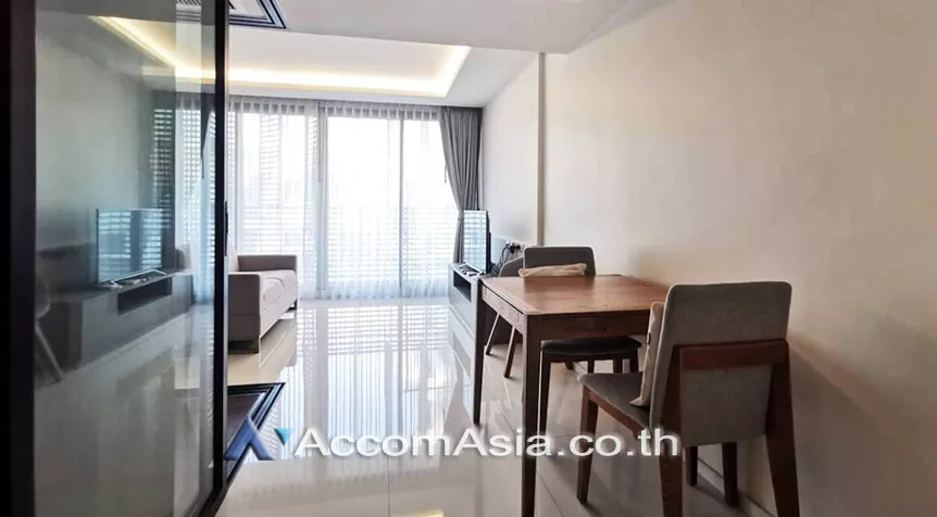  1 Bedroom  Condominium For Rent & Sale in Sukhumvit, Bangkok  near BTS Nana (AA27503)
