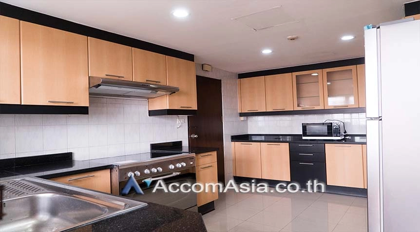 unitPet friendly |  3 Bedrooms  Apartment For Rent & Sale in Sukhumvit, Bangkok  near BTS Phrom Phong (AA27507)