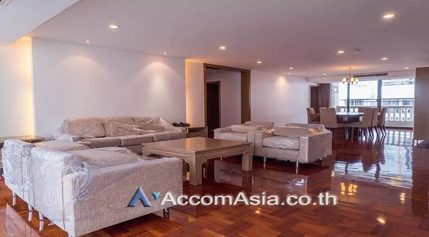  2  3 br Apartment For Rent in Sukhumvit ,Bangkok BTS Phrom Phong at Family Size Desirable AA27508