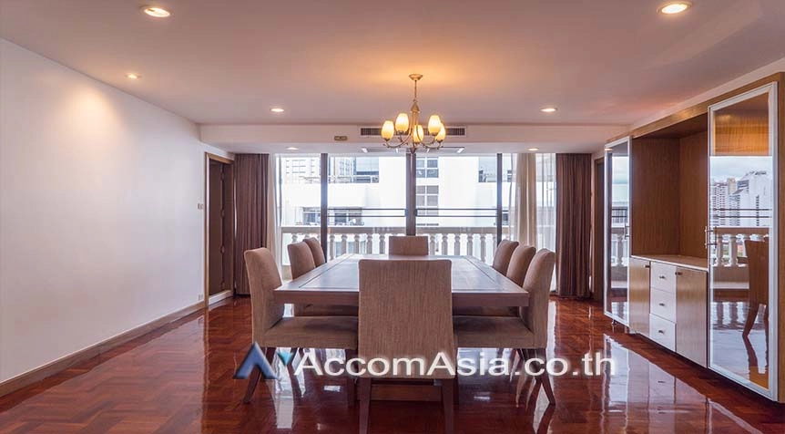 unitPet friendly |  3 Bedrooms  Apartment For Rent in Sukhumvit, Bangkok  near BTS Phrom Phong (AA27508)