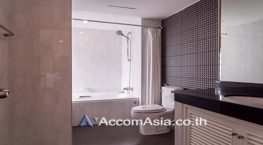 13  3 br Apartment For Rent in Sukhumvit ,Bangkok BTS Phrom Phong at Family Size Residence Starting at 280 Sqm AA27508