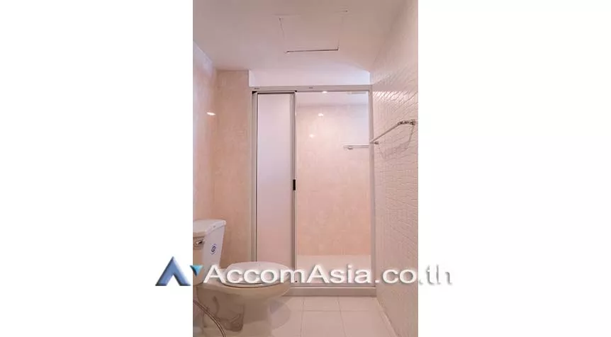 16  3 br Apartment For Rent in Sukhumvit ,Bangkok BTS Phrom Phong at Family Size Desirable AA27508