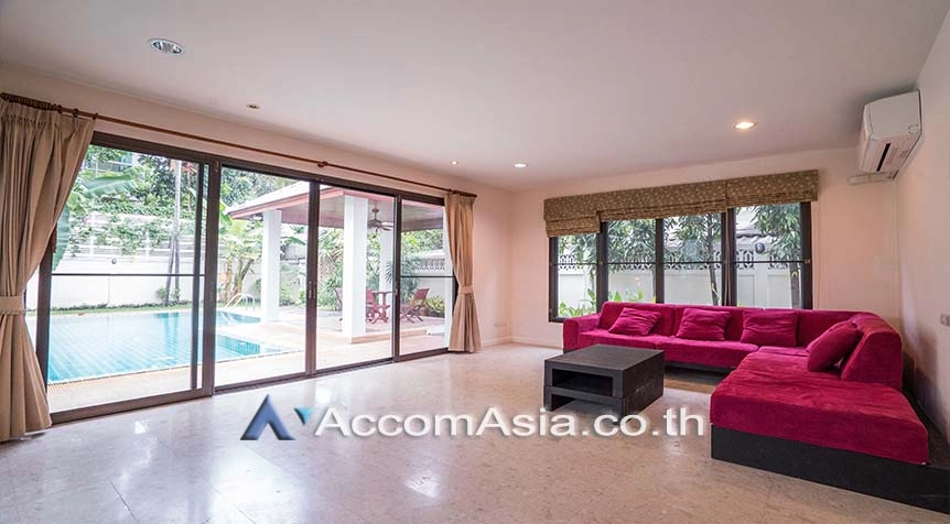 6  3 br House For Rent in Sathorn ,Bangkok BTS Chong Nonsi at Privacy House  in Compound AA27509