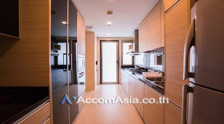  1  3 br Apartment For Rent in Sukhumvit ,Bangkok BTS Phrom Phong at The Elegantly Residence AA27527