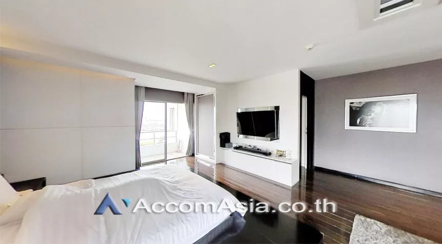 12  1 br Condominium For Sale in Charoennakorn ,Bangkok BTS Krung Thon Buri at Saichol Mansion AA27539