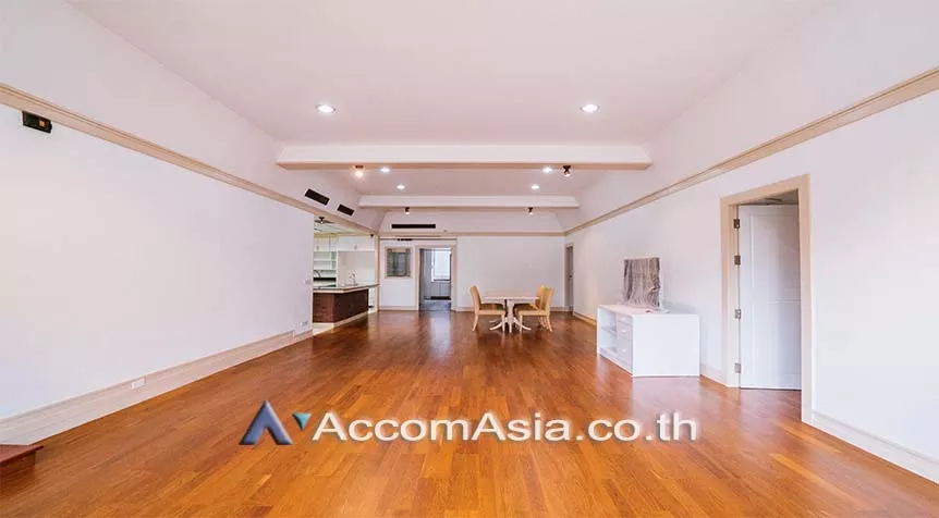 Pet friendly |  2 Bedrooms  Apartment For Rent in Sukhumvit, Bangkok  near BTS Thong Lo (AA27541)