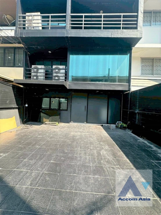 13  4 br Townhouse For Rent in Sukhumvit ,Bangkok BTS Phrom Phong at Townhouse at Sukhumvit AA27546