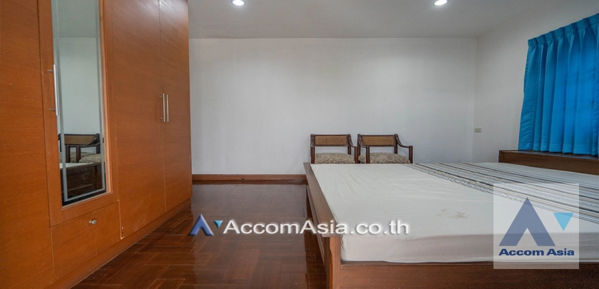 13  4 br House for rent and sale in Sukhumvit ,Bangkok BTS Phra khanong at Moo Baan Pakamas AA27550