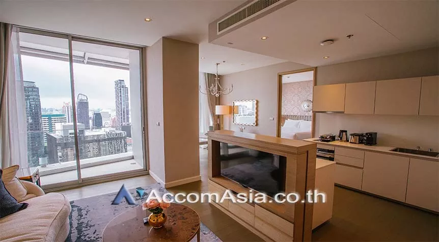  2  1 br Apartment For Rent in Ploenchit ,Bangkok BTS Ratchadamri at Luxury Service Residence AA27558