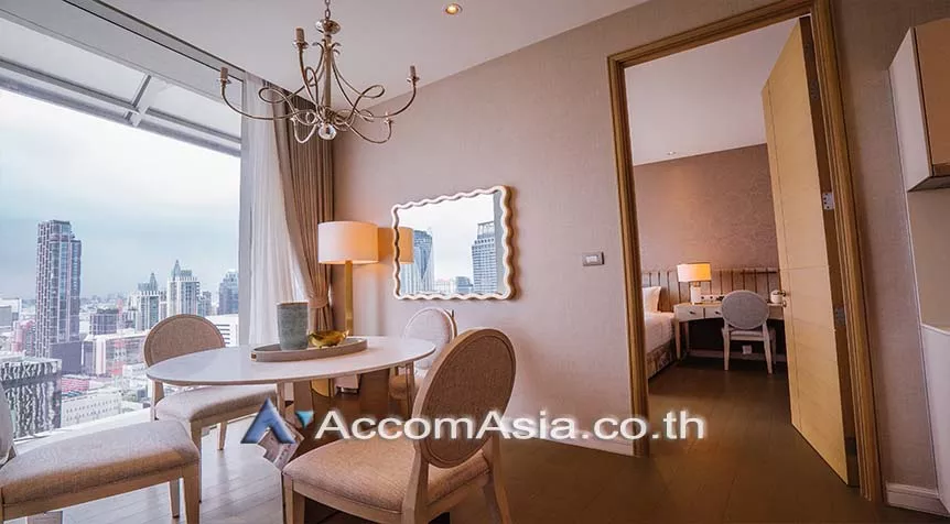 4  1 br Apartment For Rent in Ploenchit ,Bangkok BTS Ratchadamri at Luxury Service Residence AA27558
