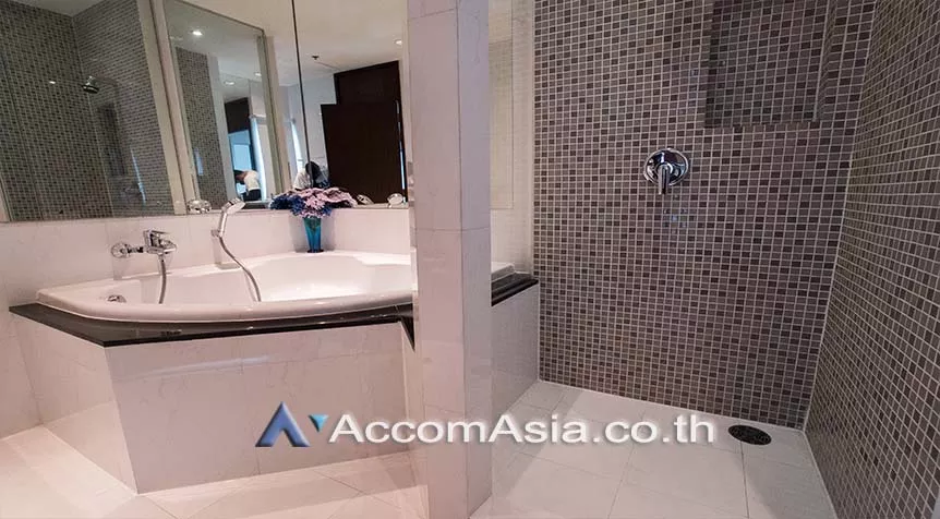 10  3 br Apartment For Rent in Ploenchit ,Bangkok BTS Ploenchit at Elegance and Traditional Luxury AA27565