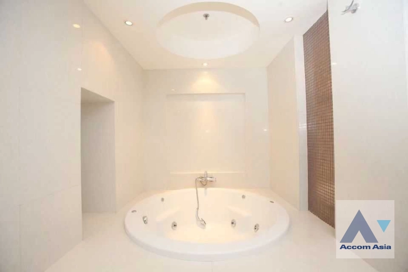 13  4 br Apartment For Rent in Ploenchit ,Bangkok BTS Ploenchit at Elegance and Traditional Luxury AA27566