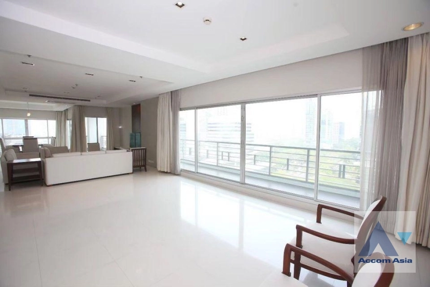 Pet friendly, Duplex Condo, Penthouse Bangkok rental apartment in Ploenchit Code AA27566