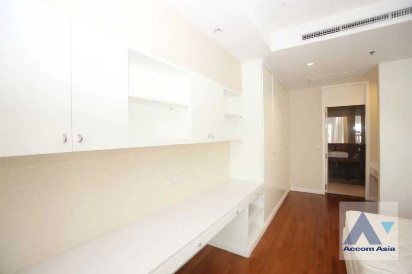 10  4 br Apartment For Rent in Ploenchit ,Bangkok BTS Ploenchit at Elegance and Traditional Luxury AA27566