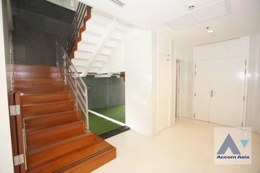 5  4 br Apartment For Rent in Ploenchit ,Bangkok BTS Ploenchit at Elegance and Traditional Luxury AA27566