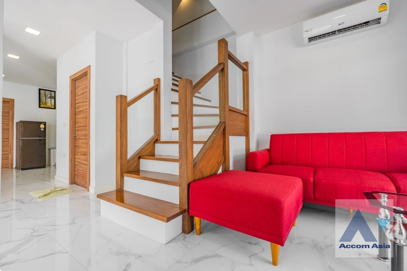 13  3 br House for rent and sale in Sukhumvit ,Bangkok BTS Ekkamai - BTS Phra khanong AA27578