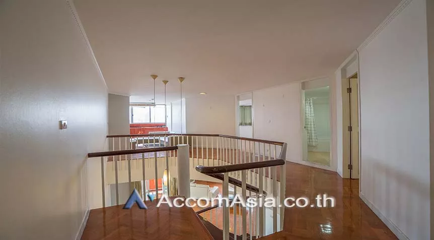 7  3 br Condominium For Rent in Sukhumvit ,Bangkok BTS Ekkamai at Tai Ping Tower AA27580