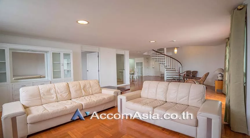 Duplex Condo |  Tai Ping Tower Condominium  3 Bedroom for Rent BTS Ekkamai in Sukhumvit Bangkok