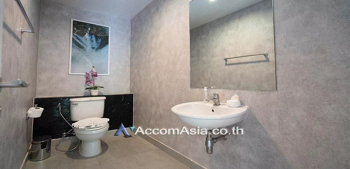 7  3 br Apartment For Rent in Ploenchit ,Bangkok BTS Chitlom - MRT Lumphini at Exclusive Residence AA27586