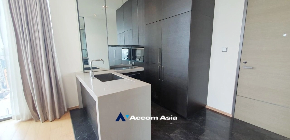 10  2 br Condominium For Rent in Ploenchit ,Bangkok BTS Chitlom at 28 Chidlom AA27592